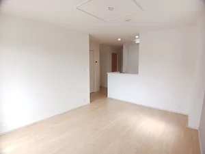 余部駅（兵庫県）のマンスリーマンション・ウィークリーマンション「ジュネス青山 104・洋室(No.1410779)」メイン画像