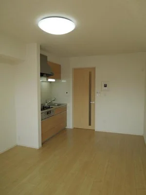 のマンスリーマンション・ウィークリーマンション「Ｃａｓａ　ｄｅ　Ｓｏｌ 203・洋室(No.1410847)」メイン画像