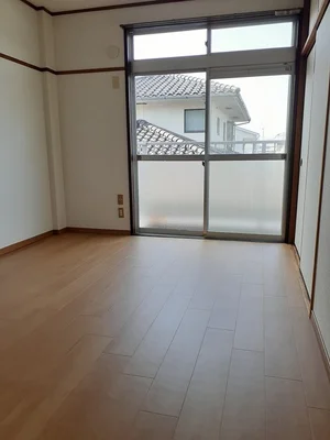 のマンスリーマンション・ウィークリーマンション「レピュートおんつか 203・洋室(No.1411511)」メイン画像