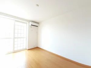 邑楽郡邑楽町のマンスリーマンション・ウィークリーマンション「シゴーニュⅢ 102・洋室(No.1412671)」メイン画像