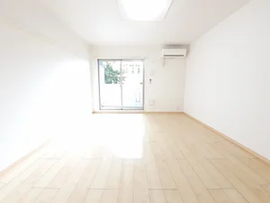 西岐阜駅（岐阜県）のマンスリーマンション・ウィークリーマンション「ＦＲＡＮＣ　ＢＩＲＤ 102・洋室(No.1412735)」メイン画像