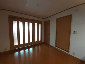 のマンスリーマンション・ウィークリーマンション「ガーデンヒルズ斑鳩Ⅰ 103・洋室(No.1412806)」メイン画像