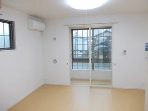 小針駅（新潟県）のマンスリーマンション・ウィークリーマンション「ガーデン　ハウス　ブリーズＡ 201・洋室(No.1413645)」メイン画像
