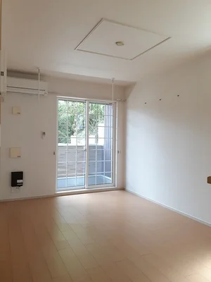 のマンスリーマンション・ウィークリーマンション「アニメート　塩津Ⅱ 101・洋室(No.1413646)」メイン画像