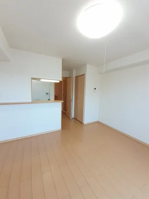 のマンスリーマンション・ウィークリーマンション「セレーノふくい　弐番館 202・洋室(No.1413770)」メイン画像