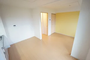 遠賀郡水巻町のマンスリーマンション・ウィークリーマンション「メゾングラースⅤ 203・洋室(No.1413854)」メイン画像