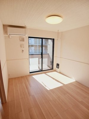群馬県のマンスリーマンション・ウィークリーマンション「グロワール 102・洋室(No.1414096)」メイン画像