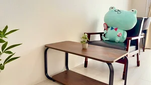一人掛け用ソファ・ローテーブルもご用意しております♪