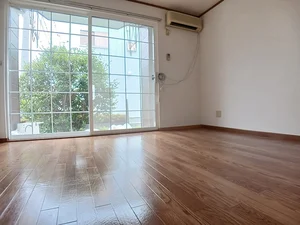 のマンスリーマンション・ウィークリーマンション「シャン・ド・ボムＡ 102・和室(No.1416229)」メイン画像
