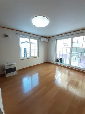 恵庭駅（北海道）のマンスリーマンション・ウィークリーマンション「アドラーブル 101(No.1416233)」メイン画像