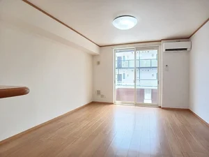 のマンスリーマンション・ウィークリーマンション「パルフォレストＢ 102・洋室(No.1416352)」メイン画像