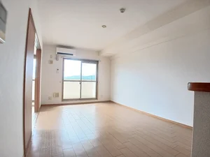 福島県のマンスリーマンション・ウィークリーマンション「グランソレイユ西中央 701・洋室(No.1416359)」メイン画像