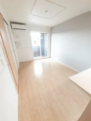 のマンスリーマンション・ウィークリーマンション「りんりんハウス　とちの木 102・洋室(No.1416407)」メイン画像