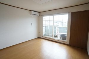 のマンスリーマンション・ウィークリーマンション「ラフィネプリズ　Ｂ 201・洋室(No.1416558)」メイン画像