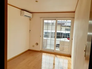 のマンスリーマンション・ウィークリーマンション「ファミーユ古里　Ａ 102・洋室(No.1416860)」メイン画像