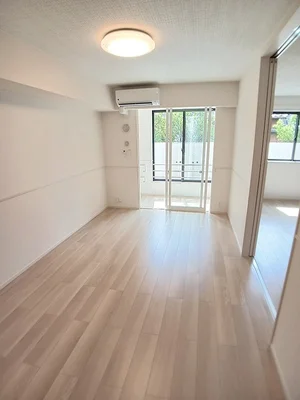 愛知郡東郷町のマンスリーマンション・ウィークリーマンション「オリアーナⅡ 102・洋室(No.1417579)」メイン画像