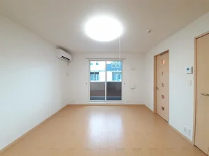 東新庄駅（富山県）のマンスリーマンション・ウィークリーマンション「第２　レイク　ヴィレッジ 102・洋室(No.1417663)」メイン画像