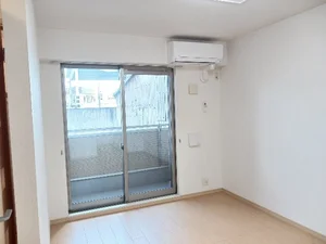 名古屋学院大学名古屋キャンパスたいほう周辺のマンスリーマンション・ウィークリーマンション「カーサ・プリーマ　Ⅰ 101・洋室(No.1417789)」メイン画像