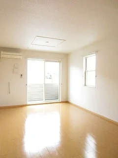 伊勢市のマンスリーマンション・ウィークリーマンション「シュパルゲル　Ａ棟 102・洋室(No.1417948)」メイン画像