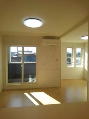 三重郡菰野町のマンスリーマンション・ウィークリーマンション「プラージュ　リ・オン 203・洋室(No.1418015)」メイン画像