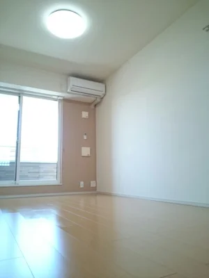 南彦根駅（滋賀県）のマンスリーマンション・ウィークリーマンション「セレノ　福満 201・洋室(No.1418121)」メイン画像