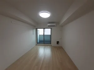 のマンスリーマンション・ウィークリーマンション「ブランメゾン帷子ノ辻 302・洋室(No.1418170)」メイン画像