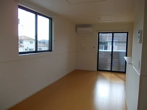 のマンスリーマンション・ウィークリーマンション「サニー　ハピネスⅡ 203・洋室(No.1418254)」メイン画像