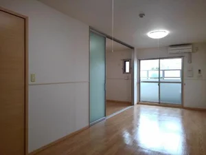 長瀬駅（大阪府）のマンスリーマンション・ウィークリーマンション「メゾンラフィネ 102・LDK(No.1418463)」メイン画像