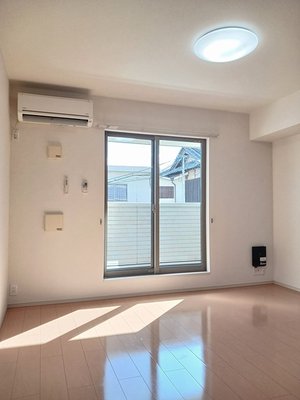 岡山市中区のマンスリーマンション・ウィークリーマンション「ベラ・ル－チェⅡ 202・洋室(No.1418786)」メイン画像