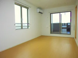 益田市のマンスリーマンション・ウィークリーマンション「ブレッザ　ディ　マーレⅠ 301・洋室(No.1419043)」メイン画像