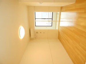 のマンスリーマンション・ウィークリーマンション「ココ　メドウ　Ⅱ　Ａ 102・洋室(No.1419075)」メイン画像