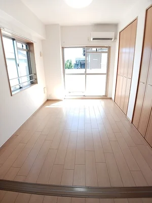 下松市のマンスリーマンション・ウィークリーマンション「プラシード・ボスコ 201・洋室(No.1419137)」メイン画像