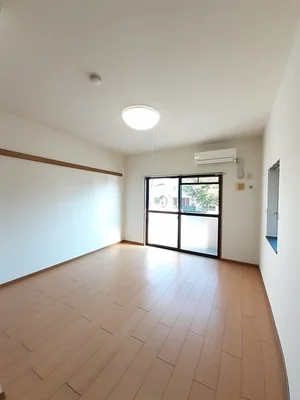 大分市のマンスリーマンション・ウィークリーマンション「ＭＡＩＳＯＮ　ＪＥＵＮＥＳＳＥ 106・洋室(No.1419432)」メイン画像