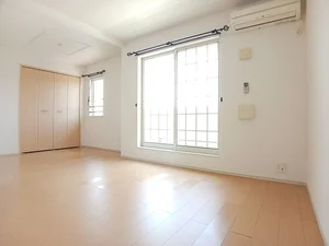 多治見市のマンスリーマンション・ウィークリーマンション「メゾン　アンソレイエ　Ｂ 203・洋室(No.1420091)」メイン画像