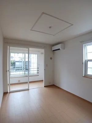 新潟県のマンスリーマンション・ウィークリーマンション「リバーサイド　ダンデライオンＢ 103・洋室(No.1420524)」メイン画像