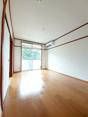 のマンスリーマンション・ウィークリーマンション「エルディムふじおかＢ 206・洋室(No.1420658)」メイン画像