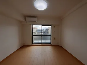 のマンスリーマンション・ウィークリーマンション「サンリット　ガーデン 202・洋室(No.1420673)」メイン画像