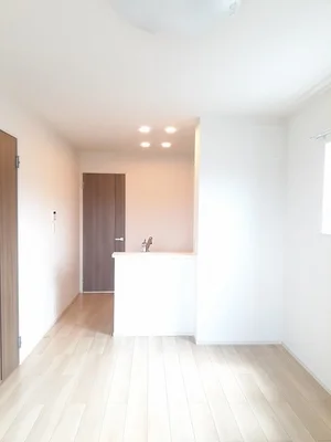 紀の川市のマンスリーマンション・ウィークリーマンション「ひだまり　１ 203・洋室(No.1420887)」メイン画像