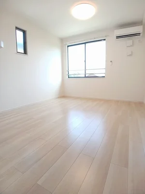 丸亀市のマンスリーマンション・ウィークリーマンション「ニューライズ真時Ⅲ 201・洋室(No.1420899)」メイン画像