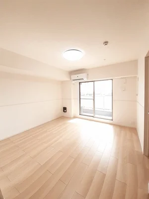 泉佐野市のマンスリーマンション・ウィークリーマンション「ルヴァンソレイユ 303・洋室(No.1420902)」メイン画像