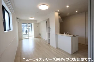 のマンスリーマンション・ウィークリーマンション「カーサ・フェリーチェ 105・洋室(No.1421262)」メイン画像