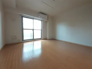 川崎市多摩区のマンスリーマンション・ウィークリーマンション「サン　フィールドⅡ 202・洋室(No.1421395)」メイン画像