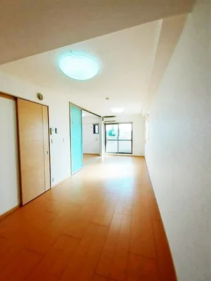のマンスリーマンション・ウィークリーマンション「サンクレスト 204・洋室(No.1422145)」メイン画像