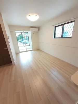 四国中央市のマンスリーマンション・ウィークリーマンション「カサブランカ　Ⅲ 101・洋室(No.1422724)」メイン画像