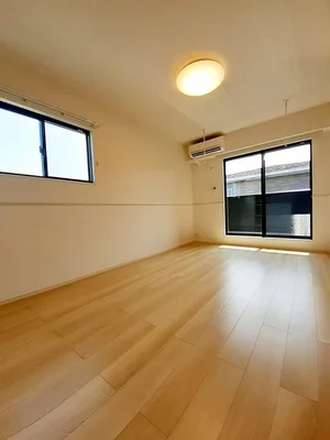 愛媛県のマンスリーマンション・ウィークリーマンション「サンセール　Ⅲ 201・洋室(No.1422758)」メイン画像