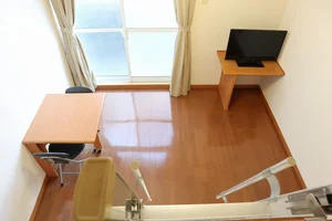 三島市のマンスリーマンション・ウィークリーマンション「レオパレス幸福の木 205(No.1422973)」メイン画像