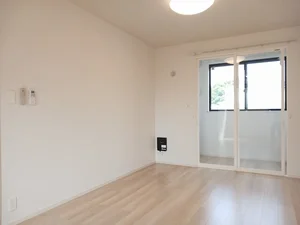 邑楽郡大泉町のマンスリーマンション・ウィークリーマンション「ブッシュ　クローバー　Ⅷ 101・洋室(No.1423821)」メイン画像