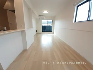 のマンスリーマンション・ウィークリーマンション「ラルーチェ川島 201・洋室(No.1424044)」メイン画像