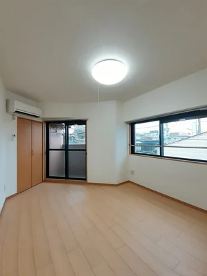 のマンスリーマンション・ウィークリーマンション「れいけん 302・洋室(No.1424315)」メイン画像