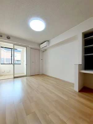 本町六丁目駅（愛媛県）のマンスリーマンション・ウィークリーマンション「エルホワイト　Ⅱ 103・洋室(No.1424347)」メイン画像